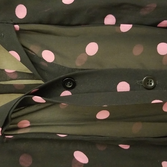 đź’•Super Cute Forever21 Sheer Polka Dot Button Down with Attached Neck Tie - Picture 8 of 10